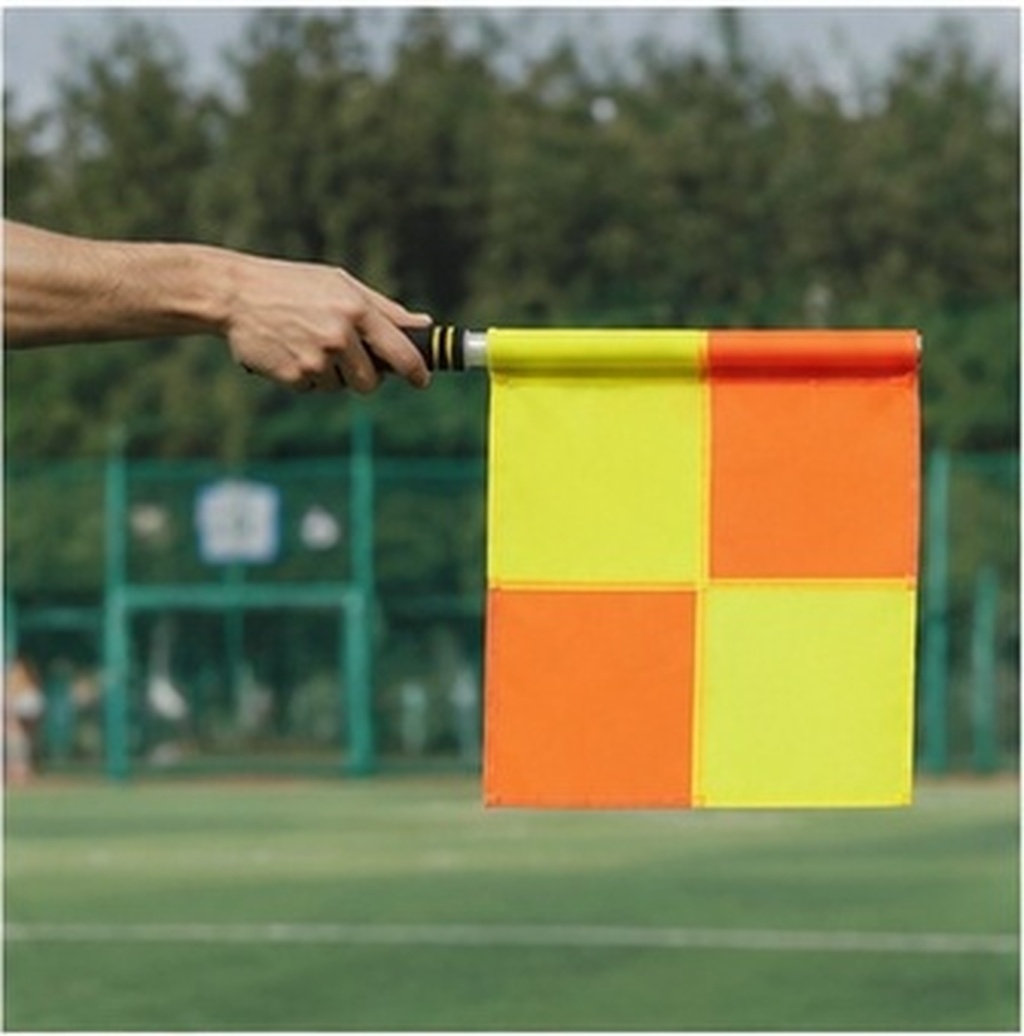Sports Equipment For Volleyball - قطعتان من أعلام الإشارات الخاصة بالحكام،